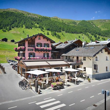 Hotel Astra Livigno Exterior photo