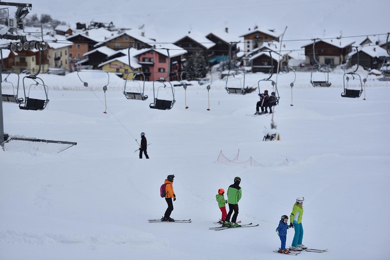 Hotel Astra Livigno Exterior photo